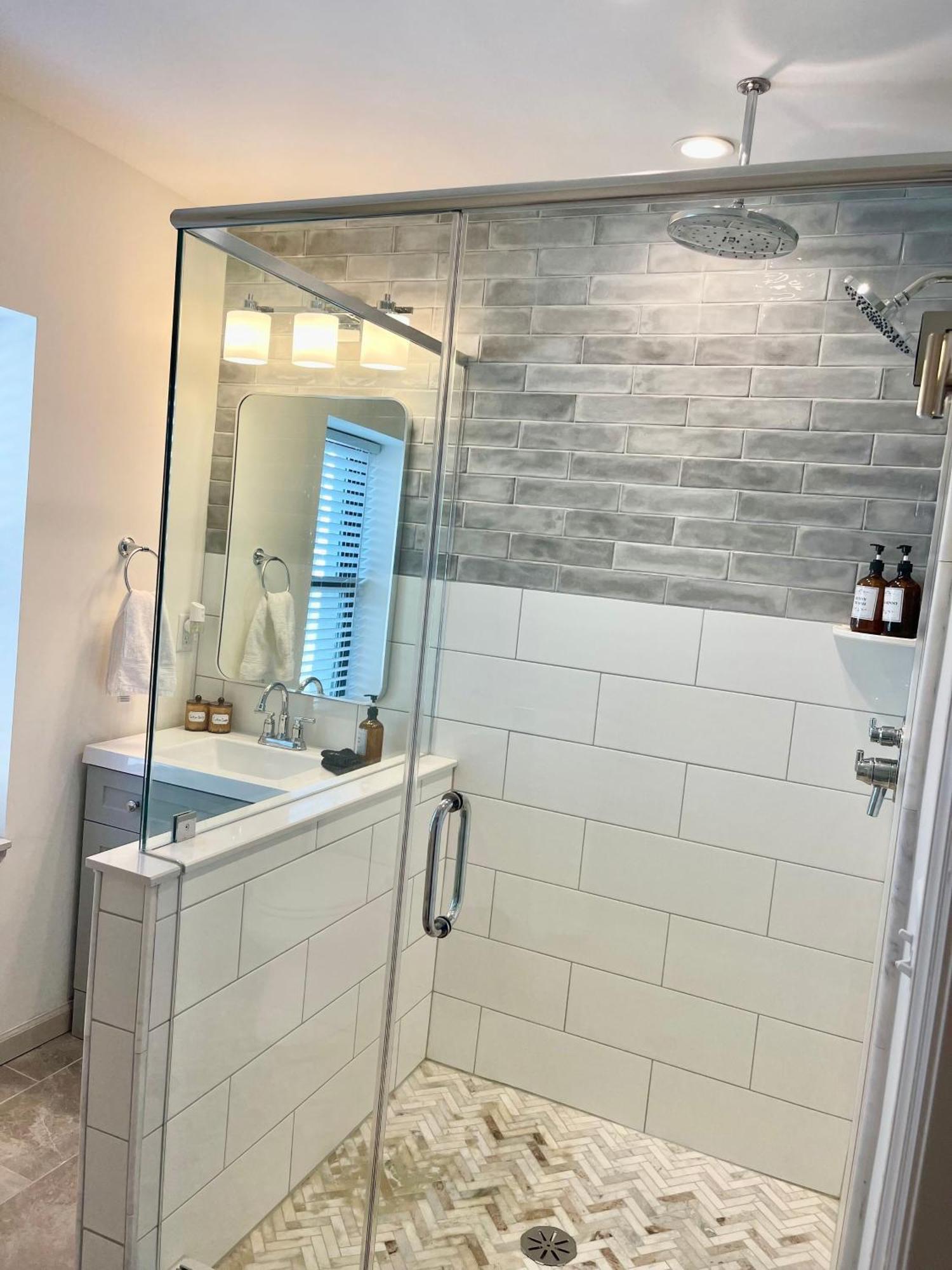 Modern Fully Renovated & Loft In Downtown Apartment Trenton