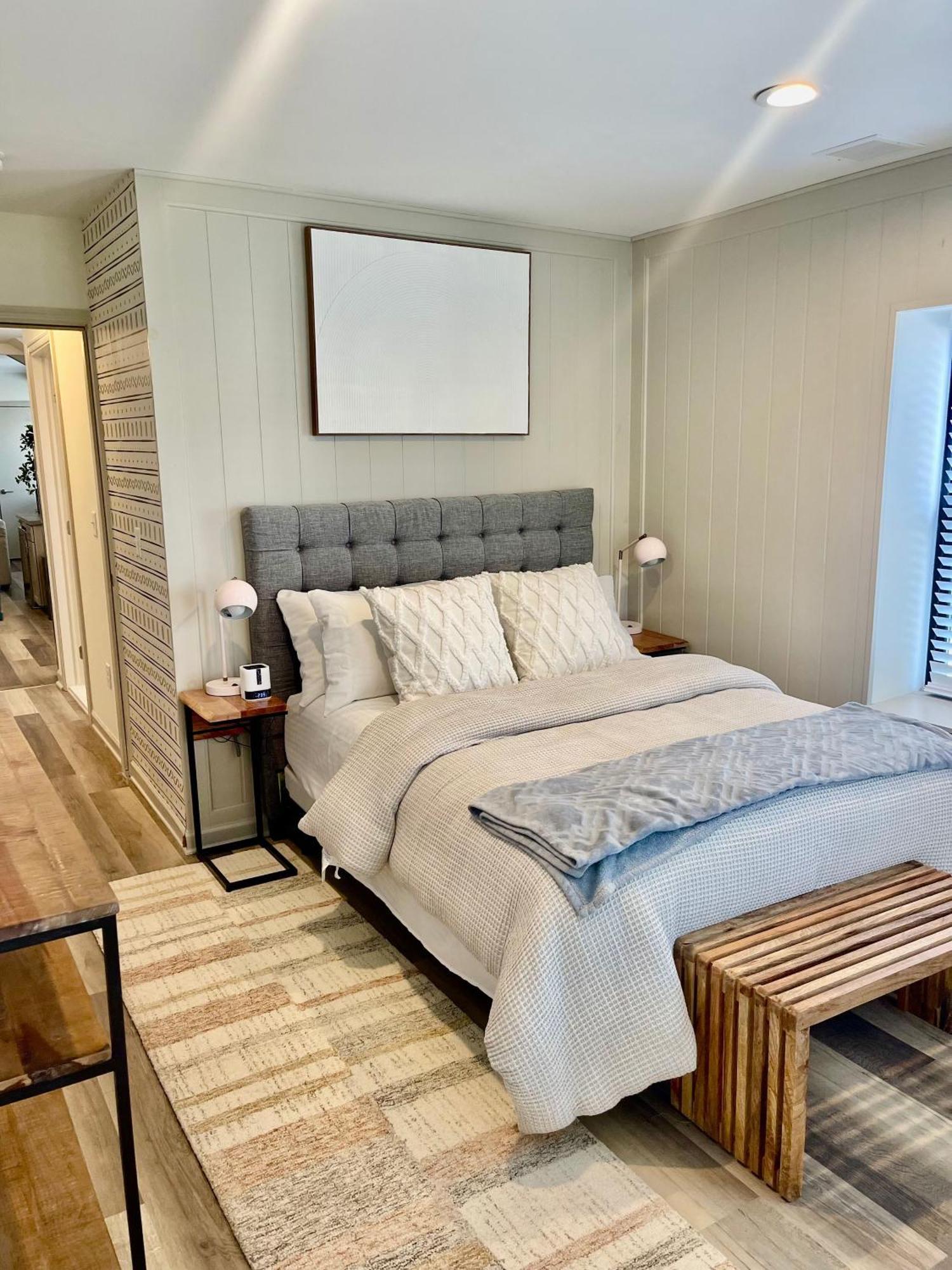 Modern Fully Renovated & Loft In Downtown